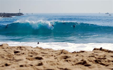 Massive surf to peak along Southern California coast Thursday